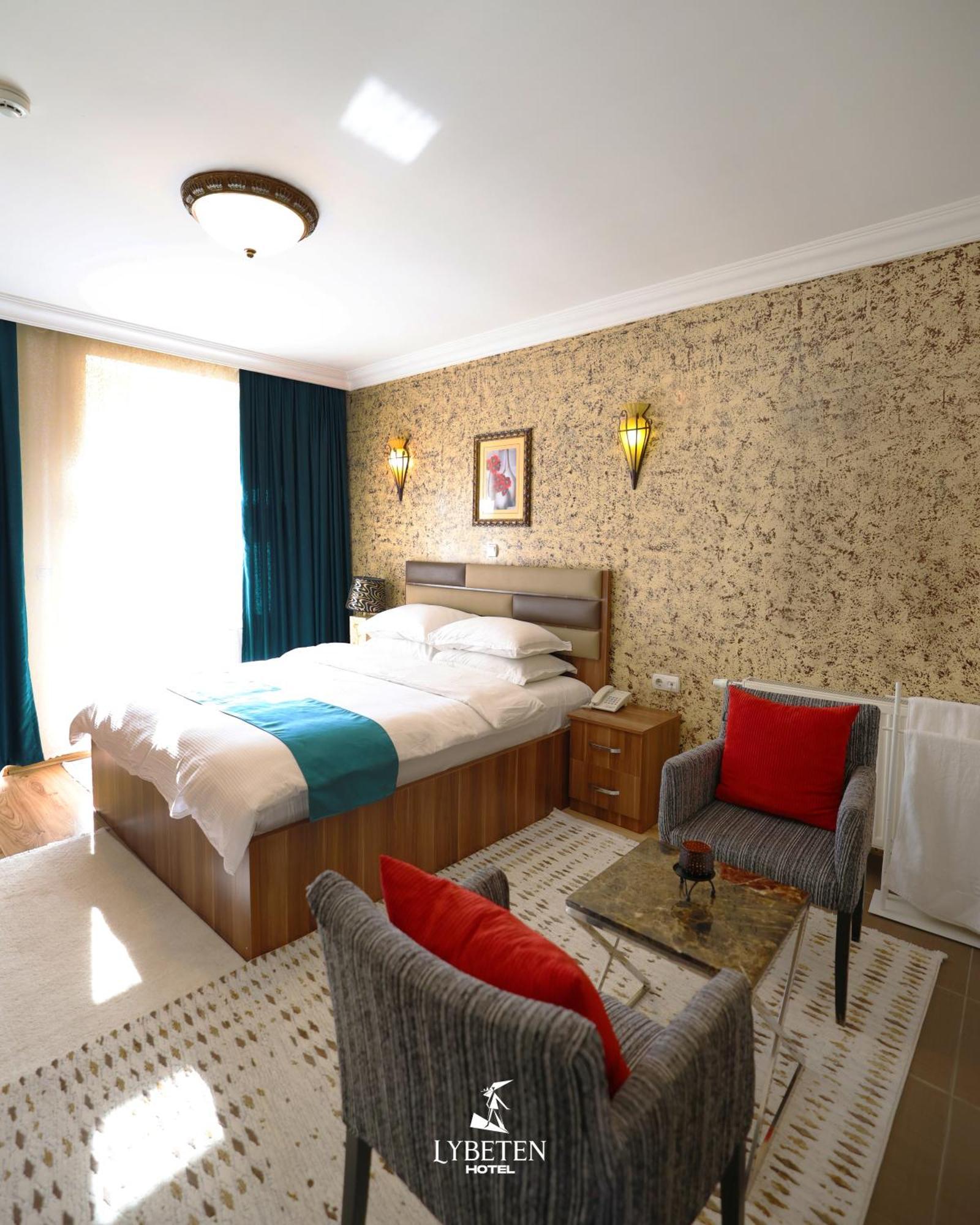 Hotel Lybeten Ferizaj Buitenkant foto