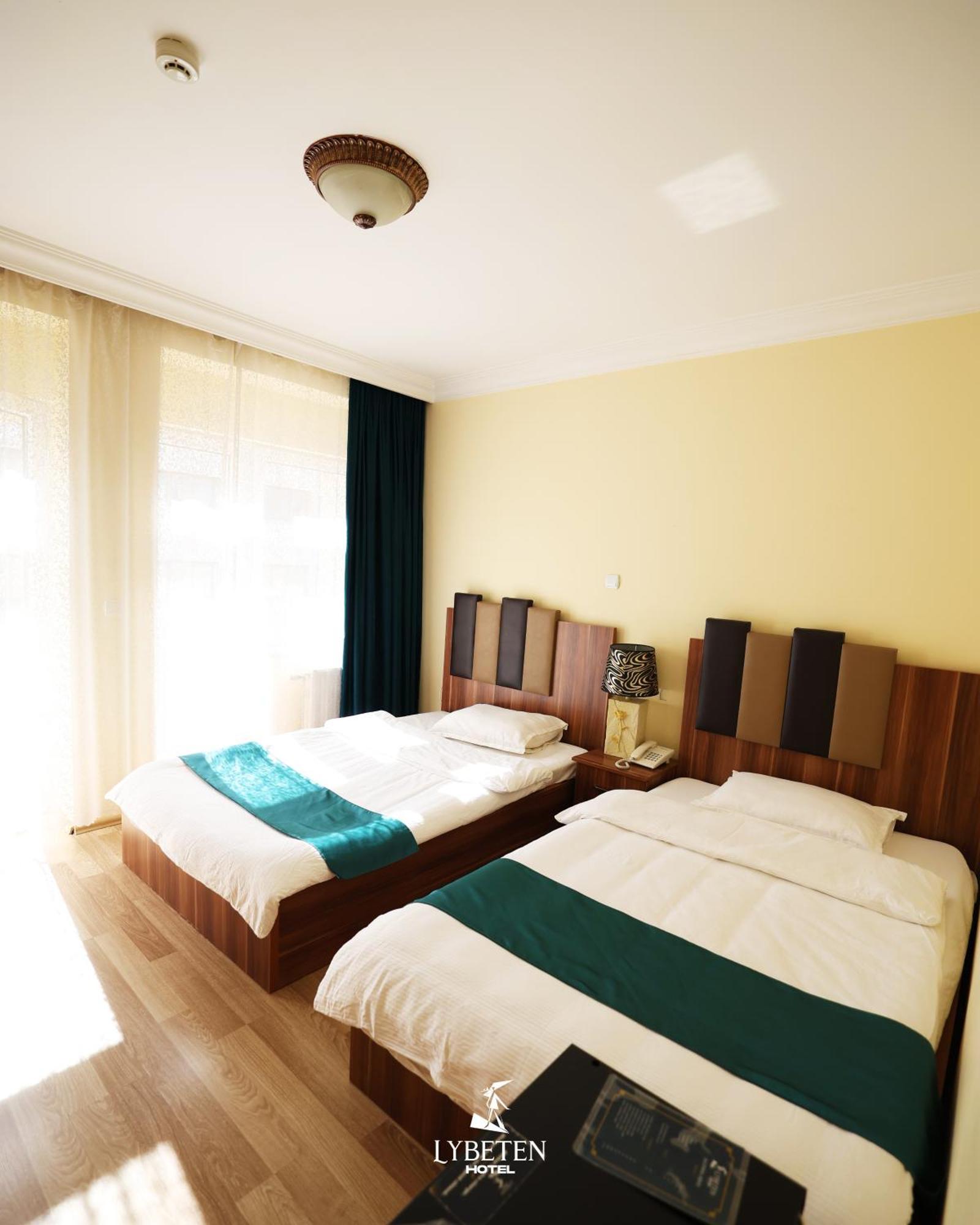 Hotel Lybeten Ferizaj Buitenkant foto